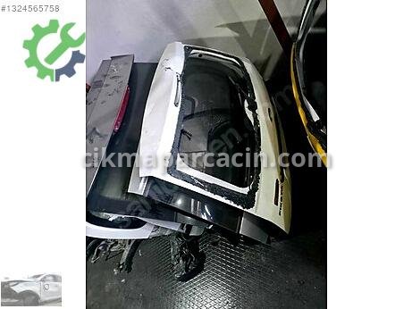 Ford Fiesta Bagaj çıkma parça