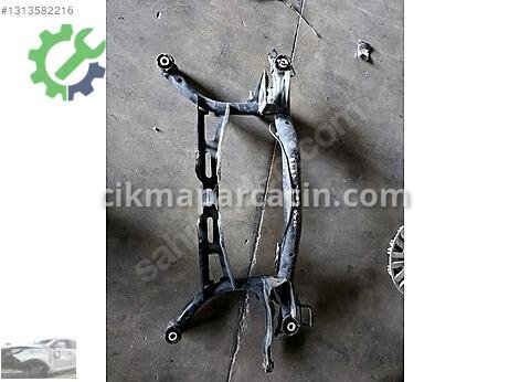Volkswagen Passat Arka Dingil çıkma parça