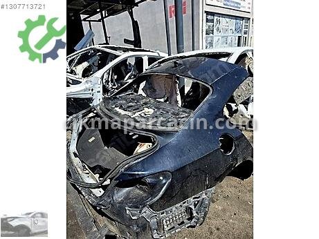 Volkswagen Passat Arka Çamurluk çıkma parça