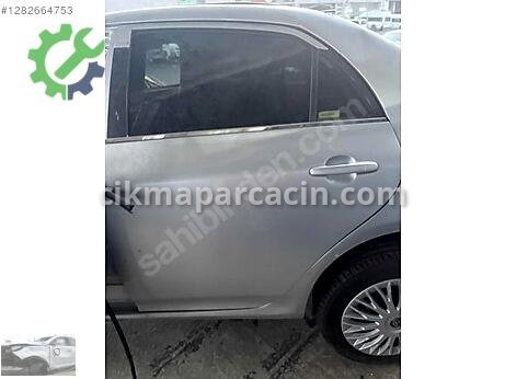 Toyota Corolla Kapı çıkma parça
