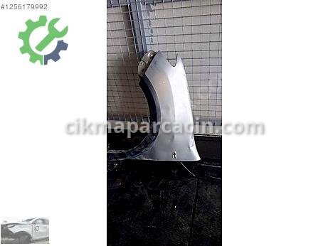 Dacia Sandero Ön Çamurluk çıkma parça