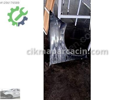 Renault Megane Ön Çamurluk çıkma parça