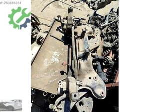 Çıkma Orijinal Travers Hyundai Elantra 2000