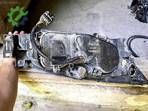 Ford Mondeo Sol Ön Far çıkma parça