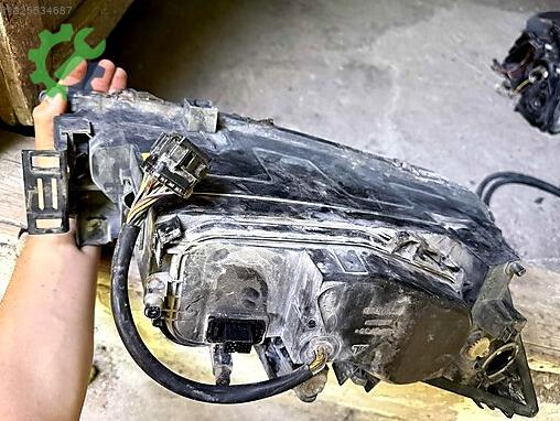 Ford Mondeo Sol Ön Far çıkma parça