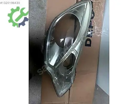 Citroen C3 Far Camı çıkma parça