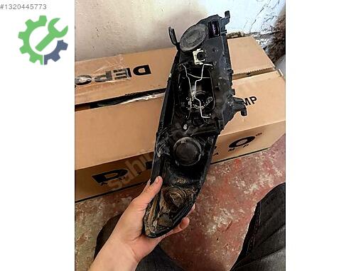 Renault Megane Sol Ön Far çıkma parça