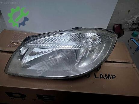 Skoda Roomster Sol Ön Far çıkma parça