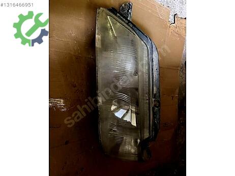 Peugeot 605 Sol Ön Far çıkma parça