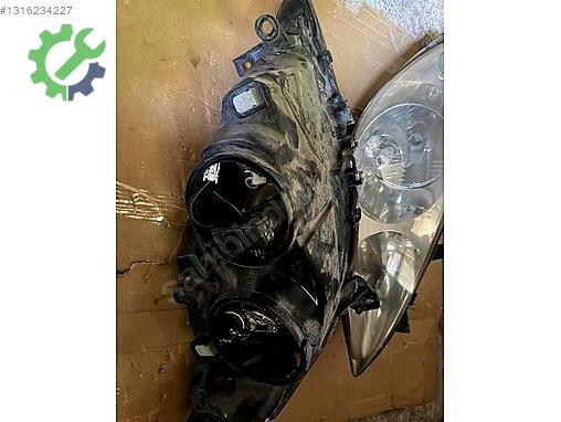 Peugeot 307 Sol Ön Far çıkma parça