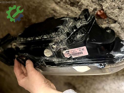Fiat Albea Sağ Ön Far çıkma parça