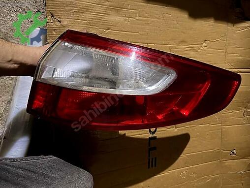 Renault Fluence Sağ Arka Stop çıkma parça