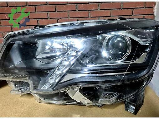 Peugeot Rifter Sol Ön Far çıkma parça