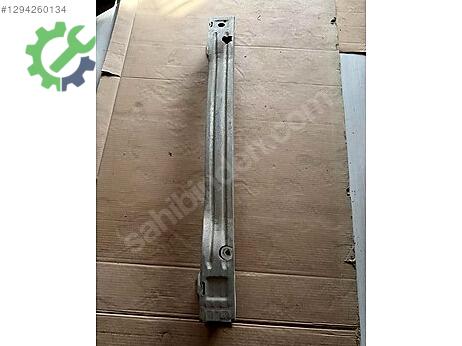 Opel Astra Tampon Demiri çıkma parça