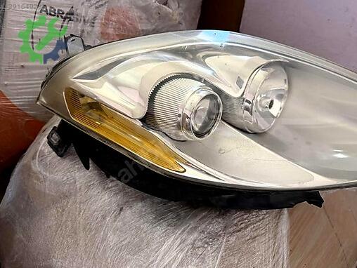Fiat Bravo Sağ Ön Far çıkma parça