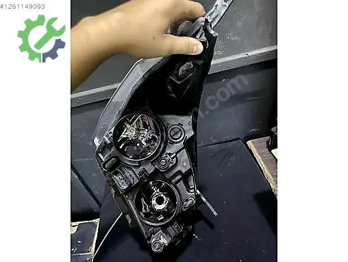 Ford Sol Ön Far çıkma parça