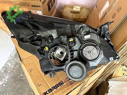 Opel Vectra Sol Ön Far çıkma parça