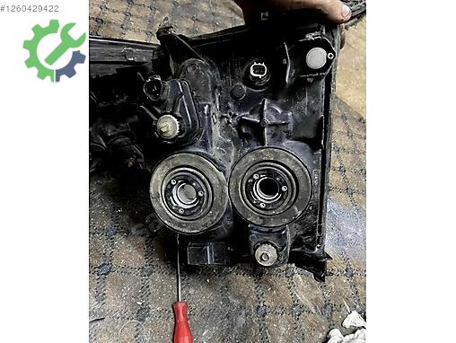 Toyota Land Cruiser Sol Ön Far çıkma parça