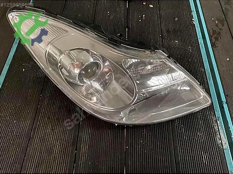 Hyundai ix55 Sağ Ön Far çıkma parça