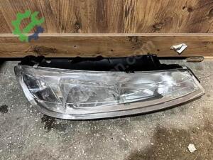 Peugeot 406 Sağ Ön Far Sökme Çıkma