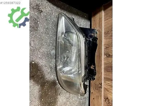 Citroen Xsara Sol Ön Far çıkma parça
