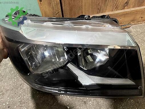Volkswagen Sağ Ön Far çıkma parça
