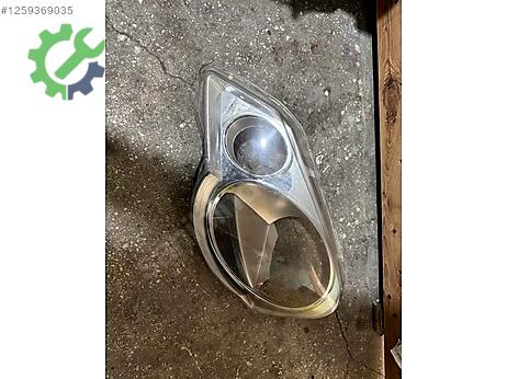 Volkswagen Polo Sol Ön Far çıkma parça