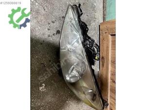 Peugeot 206 Çıkma Sol Ön Far