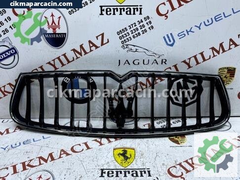 Maserati Ghibli Ön Panjur çıkma parça