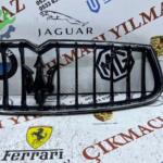 Maserati ghibli ön panjur çıkma yedek parça