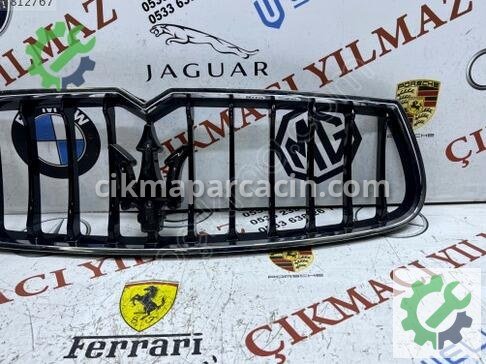 Maserati Ghibli Ön Panjur çıkma parça