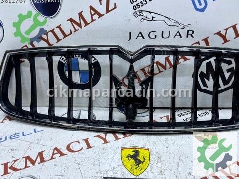 Maserati Ghibli Ön Panjur çıkma parça