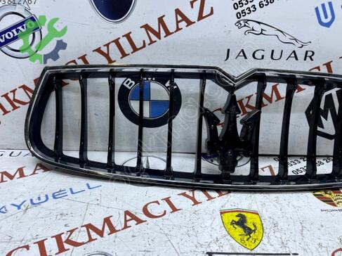 Maserati Ghibli Ön Panjur çıkma parça