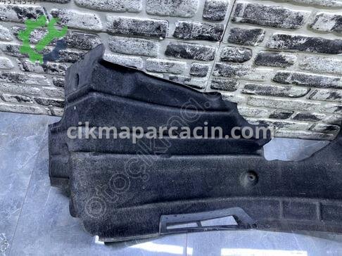 Maserati Ghibli Davlumbaz çıkma parça