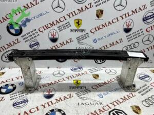 Maserati Grecale ön tampon demiri orijinal çıkma parça