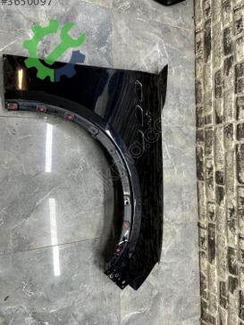 Maserati Grecale Sağ Ön Çamurluk çıkma parça