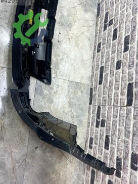Maserati Levante Arka Tampon 670103586 çıkma parça