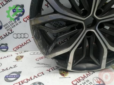 Maserati Levante Jant çıkma parça