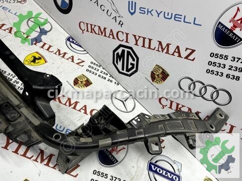 Maserati Levante Ön Panel 6700034073 çıkma parça