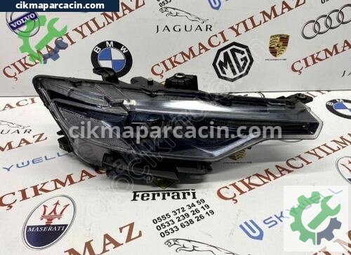 Maserati Levante Sağ Ön Far çıkma parça
