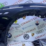 Maserati levante sağ ön çamurluk orjinal çıkma yedek parça