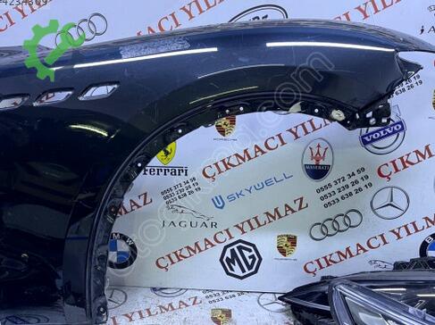 Maserati Levante Sağ Ön Çamurluk çıkma parça