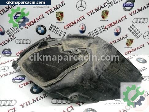 Maserati Levante Davlumbaz çıkma parça