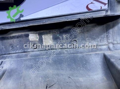 Maserati Levante Sol Ön Çamurluk 670107410 çıkma parça