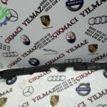 Maserati levante sol ön kapı dikey conta plastik