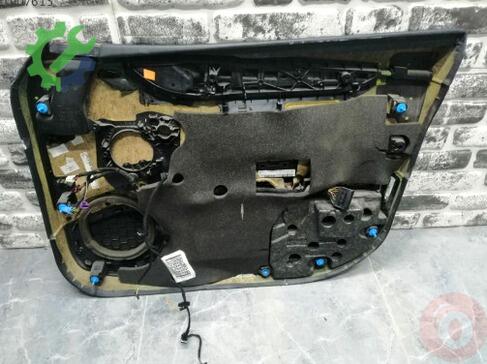 Maserati Levante Kapı Döşemesi çıkma parça