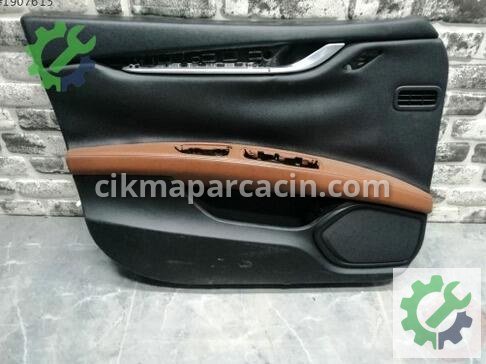 Maserati Levante Kapı Döşemesi çıkma parça