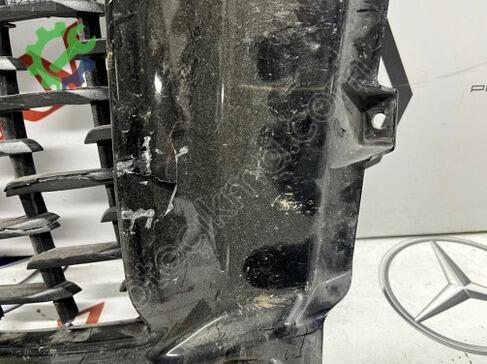 Maserati Levante Panjur çıkma parça