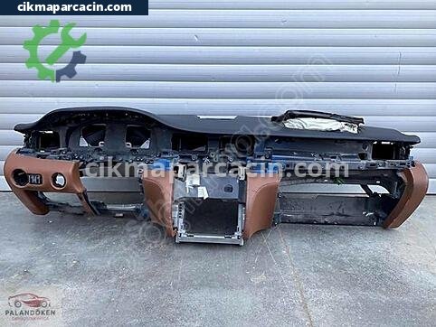 Maserati Quattroporte Göğüs çıkma parça