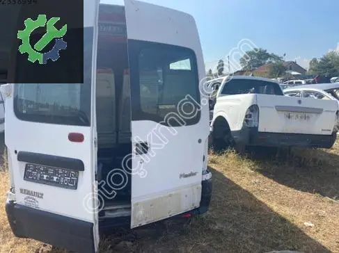 Renault Master Bagaj Kapağı çıkma parça